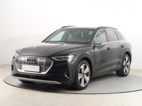 Audi e-tron  e-tron 55 quattro 