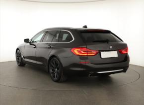 BMW 5  530d xDrive Luxury Line 