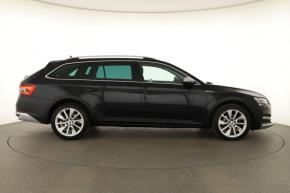 Škoda Superb  2.0 TDI Scout 