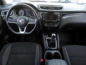 Nissan Qashqai  1.3 DIG-T 