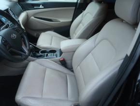 Hyundai Tucson  2.0 CRDi Premium 