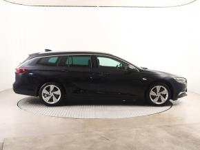 Opel Insignia  2.0 CDTI 