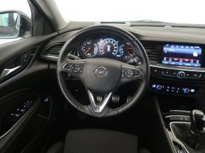 Opel Insignia  2.0 CDTI 