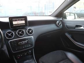 Mercedes-Benz A  A 200 CDI AMG Line 