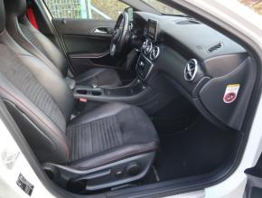 Mercedes-Benz A  A 200 CDI AMG Line 