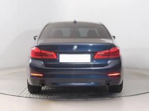 BMW 5  530e iPerformance 