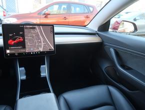 Tesla Model 3  Long Range 4WD 76kWh 