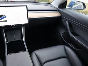 Tesla Model 3  Long Range 4WD 76kWh 