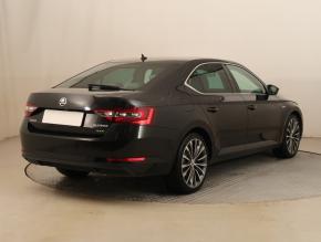 Škoda Superb  2.0 TDI Laurin&Klement 