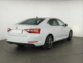 Škoda Superb  2.0 TSI Laurin&Klement 