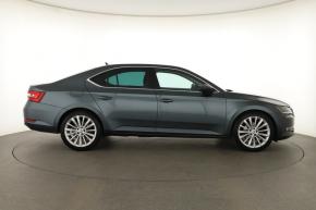 Škoda Superb  2.0 TDI 