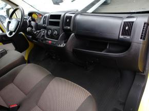 Peugeot Boxer  2.0 BlueHDi 