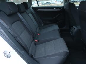 Volkswagen Passat  1.6 TDI Business 