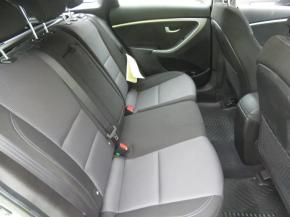 Hyundai i30  1.6 MPI 