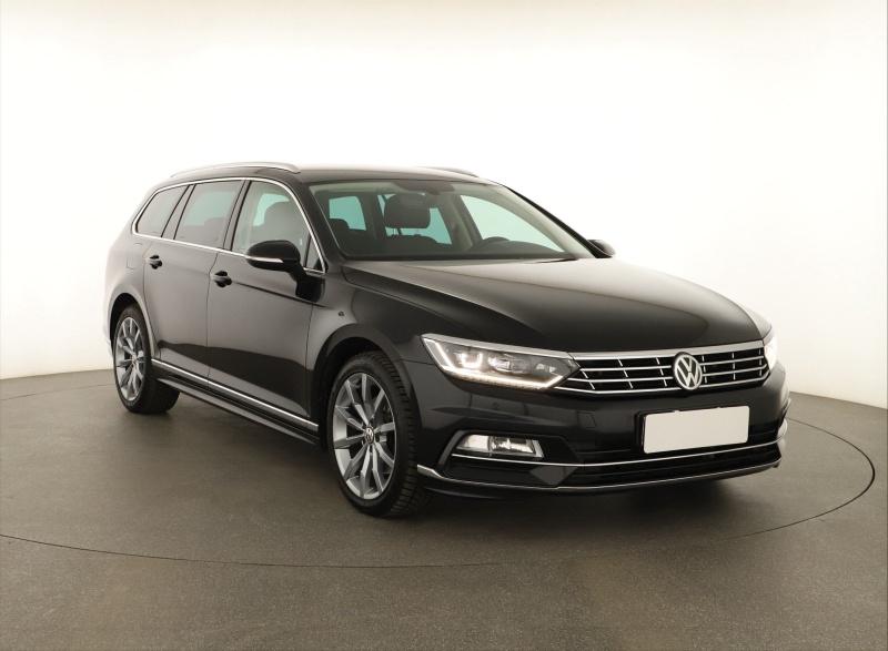 Volkswagen Passat  2.0 TDI R-Line