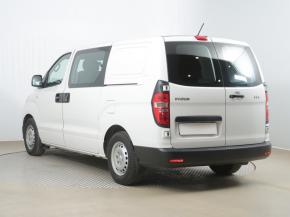 Hyundai H-1  2.5 CRDi 