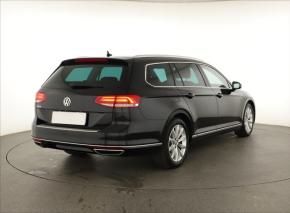 Volkswagen Passat  2.0 TDI 