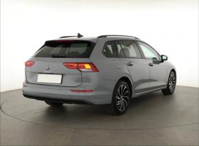 Volkswagen Golf  1.5 TSI 