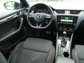 Škoda Octavia  2.0 TDI RS Challenge 