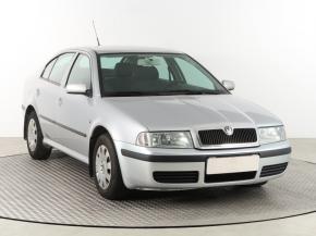 Škoda Octavia  1.6 Tour