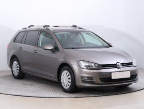 Volkswagen Golf  1.2 TSI 