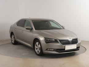 Škoda Superb  2.0 TDI Style 