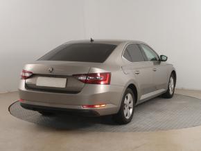 Škoda Superb  2.0 TDI Style 