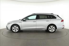 Volkswagen Golf  1.5 eTSI 