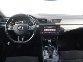 Škoda Superb  2.0 TDI 