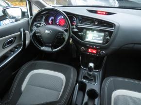 Kia Ceed  1.6 GDI 