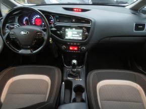 Kia Ceed  1.6 GDI 