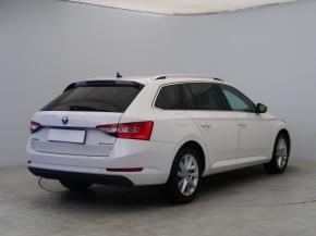 Škoda Superb  2.0 TDI 