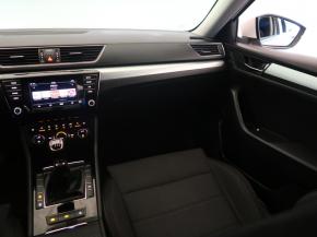 Škoda Superb  2.0 TDI 