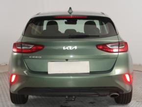 Kia Ceed  1.5 T-GDI 