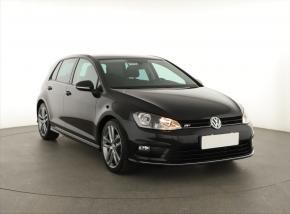 Volkswagen Golf  1.2 TSI R-Line 