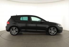 Volkswagen Golf  1.2 TSI R-Line 