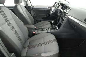 Volkswagen Golf  1.2 TSI R-Line 