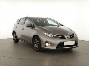 Toyota Auris  1.6 Valvematic 