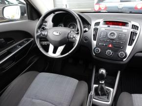 Kia Ceed  1.6 CRDi 