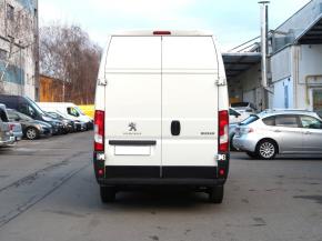 Peugeot Boxer  2.0 BlueHDi . 