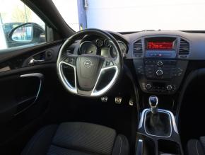 Opel Insignia  2.0 CDTI 