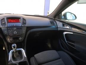 Opel Insignia  2.0 CDTI 