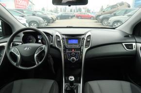 Hyundai i30  1.6 MPI 