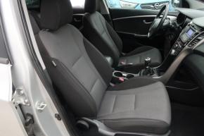 Hyundai i30  1.6 MPI 