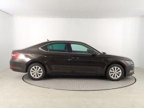 Škoda Superb  2.0 TDI 