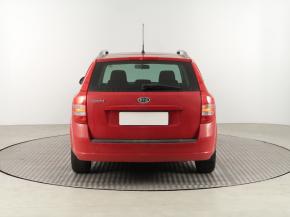 Kia Ceed  1.6 CVVT 