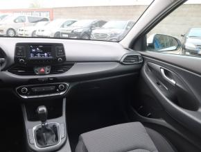 Hyundai i30  1.4 CVVT Classic Plus 