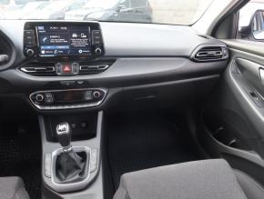 Hyundai i30  1.6 CRDi 