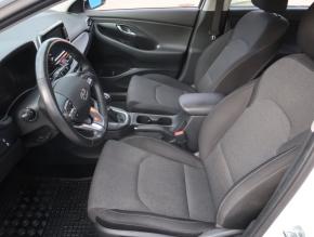 Hyundai i30  1.6 CRDi 