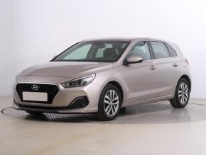 Hyundai i30  1.4 T-GDI Family 